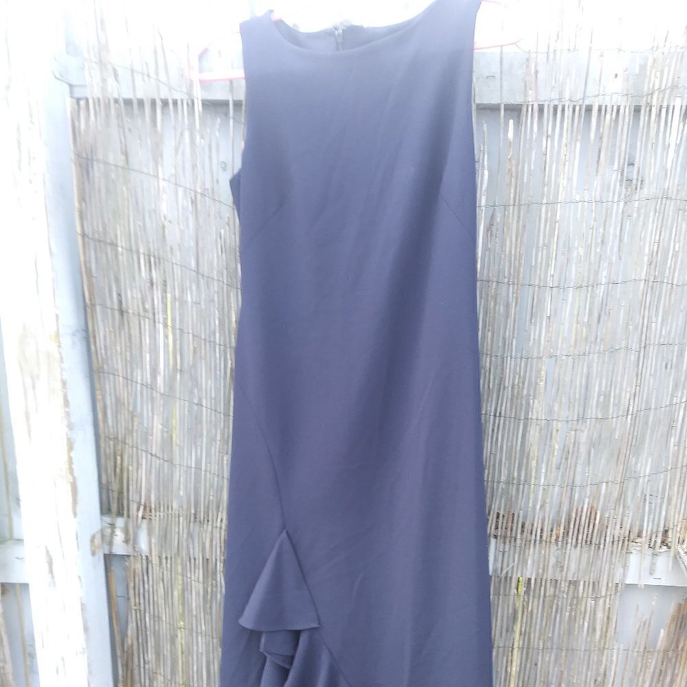 Calvin Klein Navy Sleeveless Maxi Gown w/ a Peplum Ruffle Slit - Women's - 6 EUC